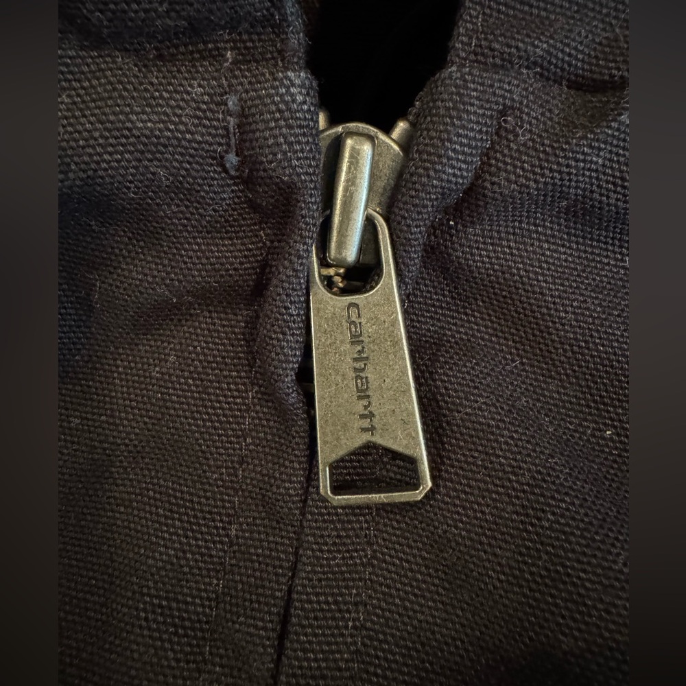 Carhartt Black Jacket with Gold Logo - Picture 13 of 14